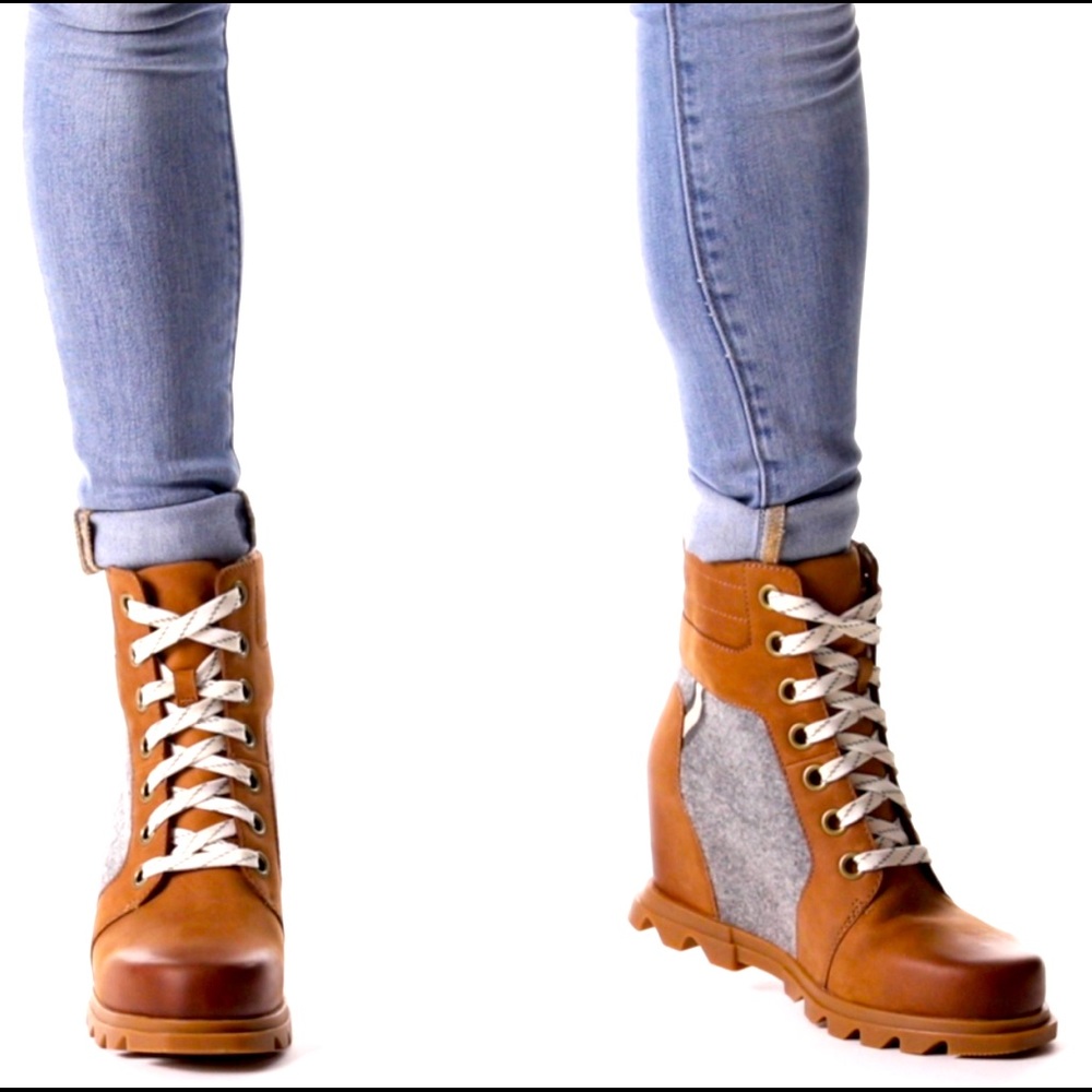 NEW w/tags and Box Sorel Joan of Arctic Wedge Boot Waterproof, Rain, Snow